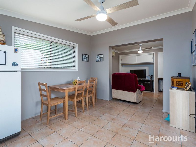 Photo - 10 Chabrol Ct , Petrie QLD 4502 - Image 15