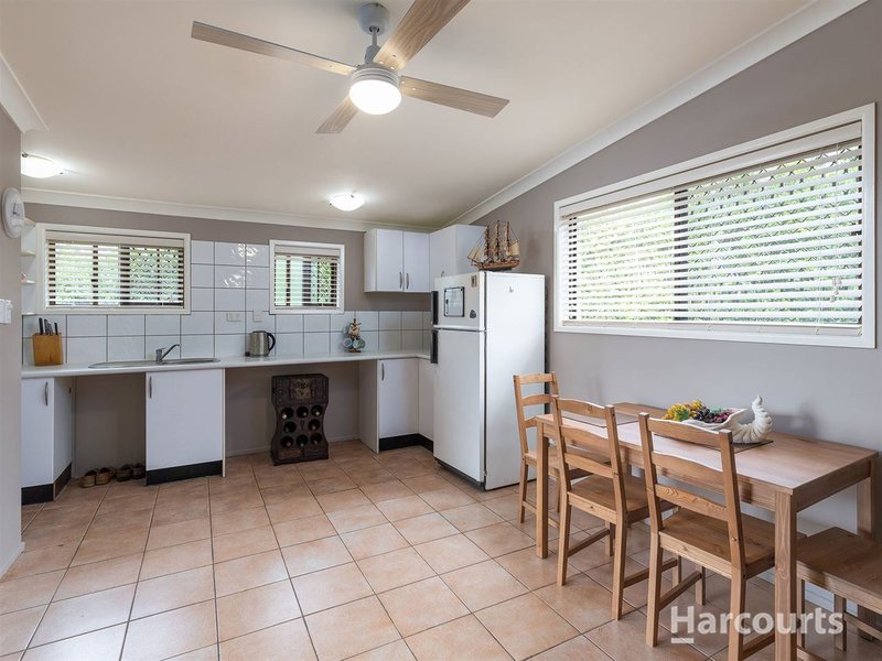 Photo - 10 Chabrol Ct , Petrie QLD 4502 - Image 16