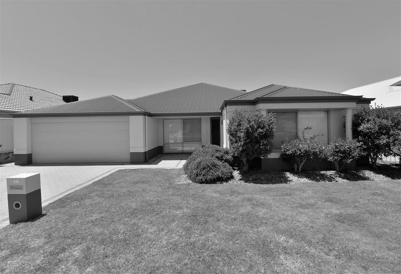 10 Chalice Rise, Lakelands WA 6180