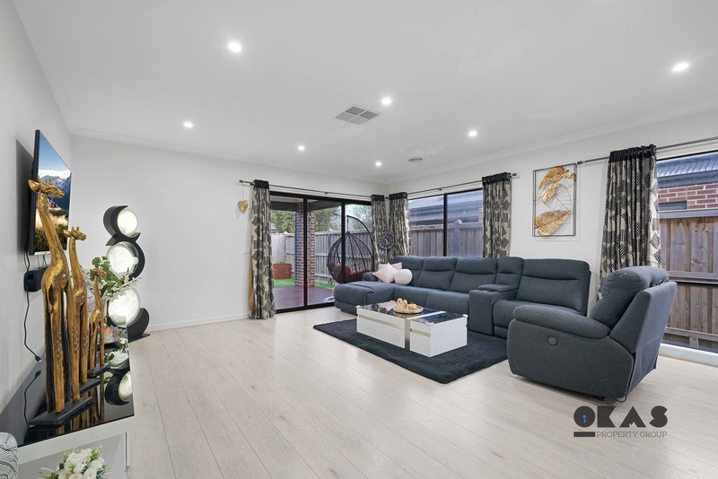 Photo - 10 Challans Street, Truganina VIC 3029 - Image 13