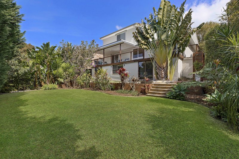 Photo - 10 Charles Kay Drive, Terrigal NSW 2260 - Image 7