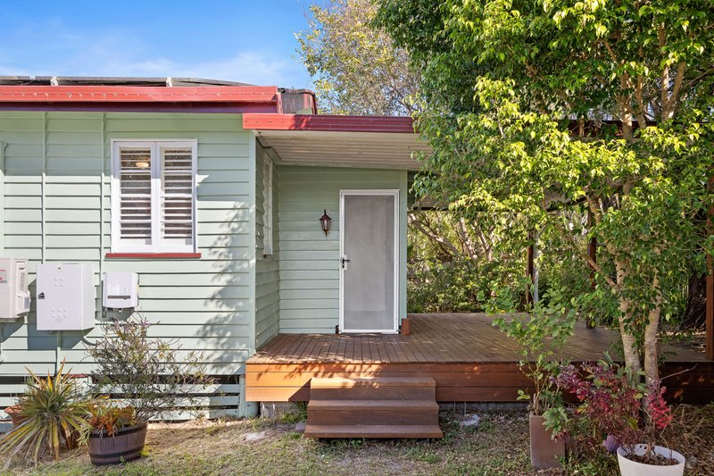Photo - 10 Charles Street, Brassall QLD 4305 - Image 3