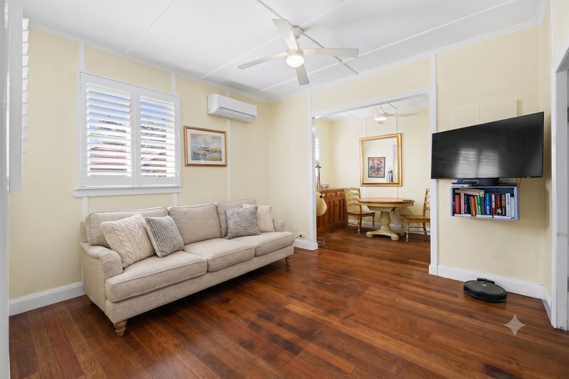 Photo - 10 Charles Street, Brassall QLD 4305 - Image 5