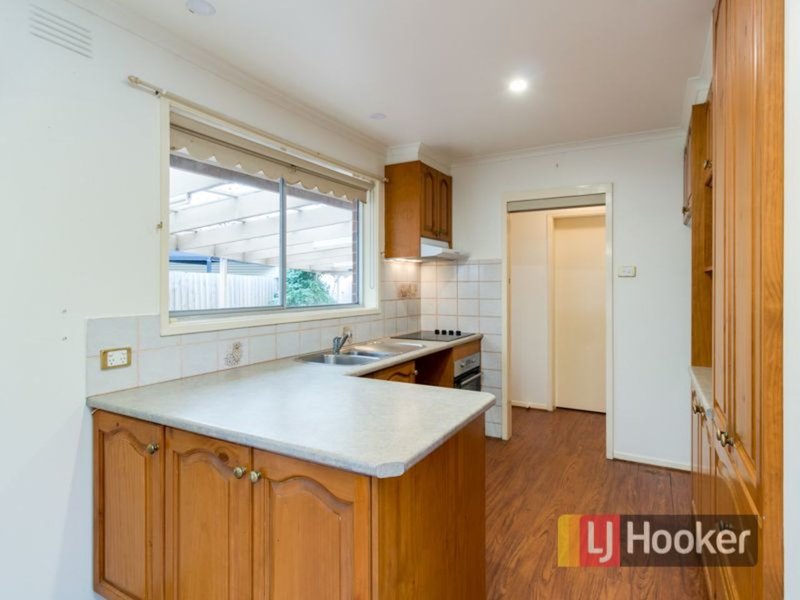 Photo - 10 Charles Street, Pakenham VIC 3810 - Image 7