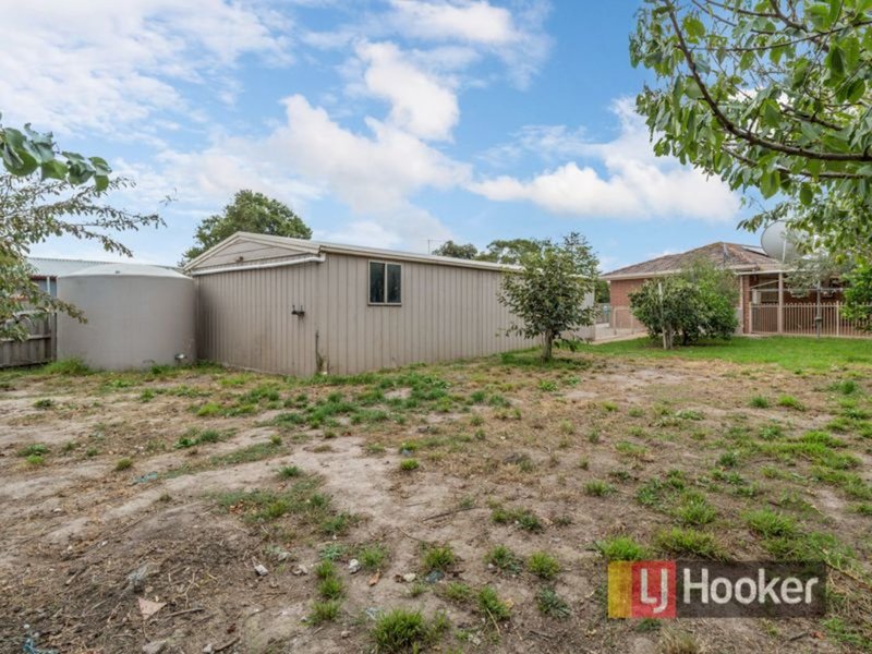 Photo - 10 Charles Street, Pakenham VIC 3810 - Image 10