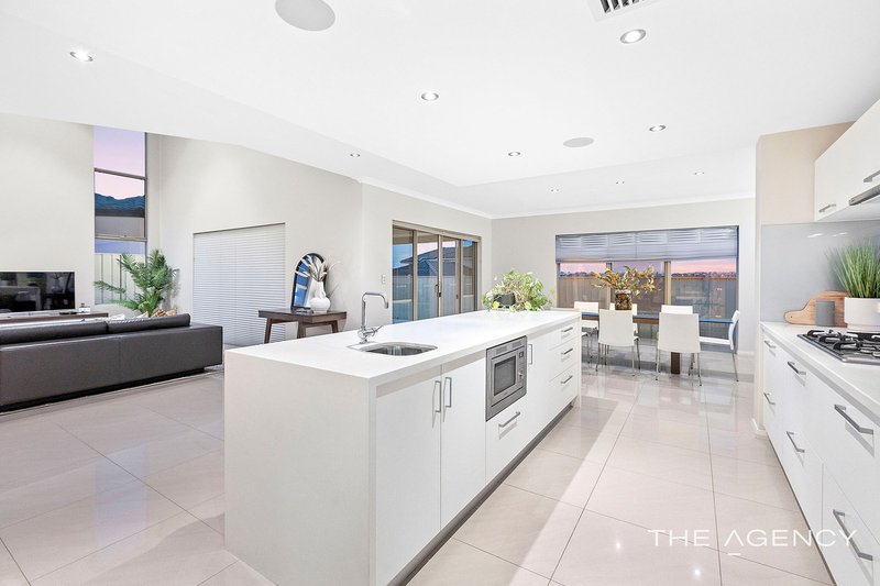 Photo - 10 Charlotte View, Coogee WA 6166 - Image 6