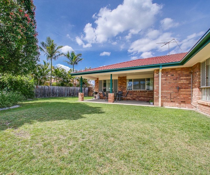 Photo - 10 Charolaise Crescent, Upper Kedron QLD 4055 - Image 11