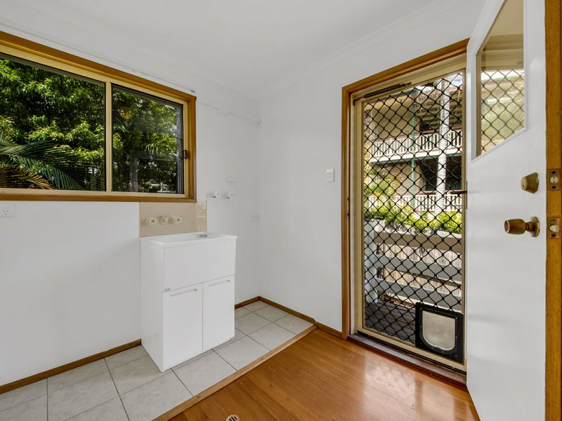 Photo - 10 Chauvel Court, Boyne Island QLD 4680 - Image 9