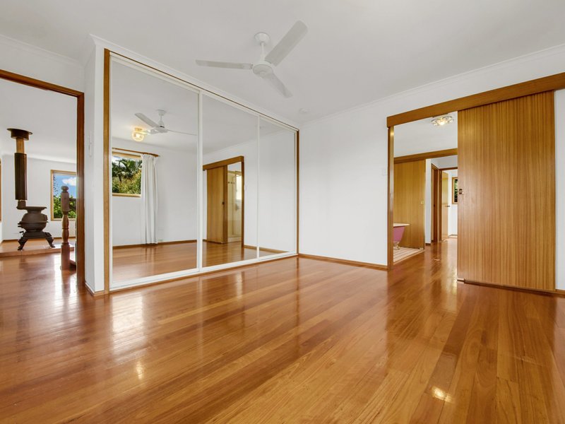 Photo - 10 Chauvel Court, Boyne Island QLD 4680 - Image 11