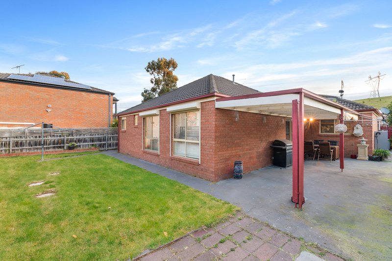 Photo - 10 Chauvel Place, South Morang VIC 3752 - Image 12