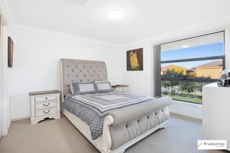 Photo - 10 Chesham Avenue, Oran Park NSW 2570 - Image 4