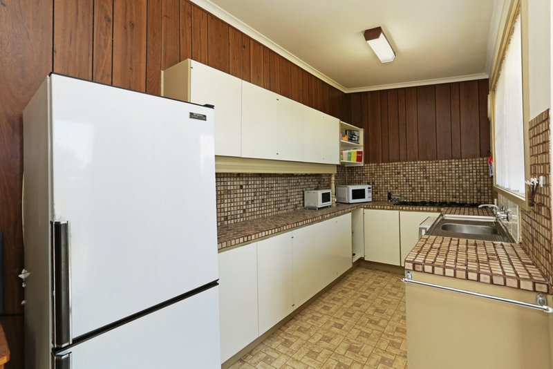 Photo - 10 Cheshire Street, Corio VIC 3214 - Image 3