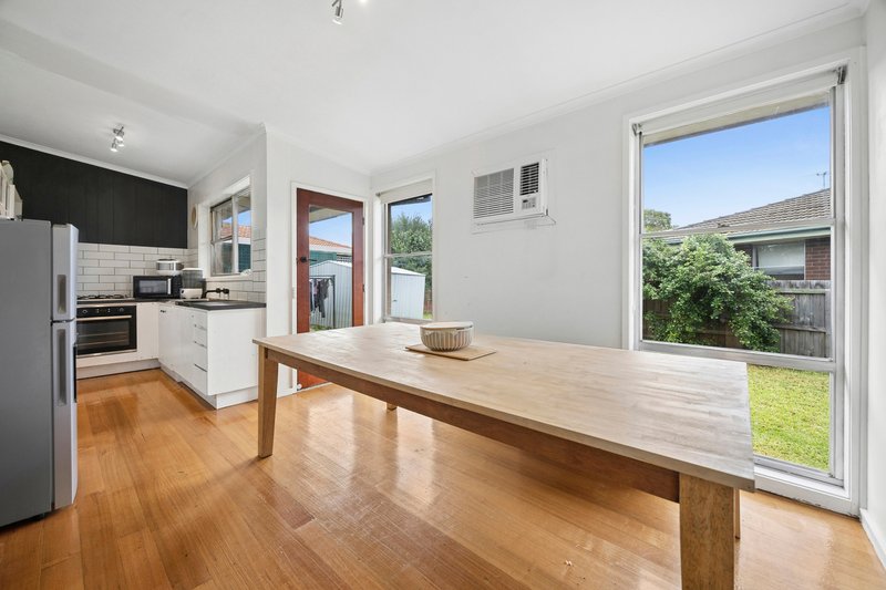 Photo - 10 Cheshire Street, Corio VIC 3214 - Image 3