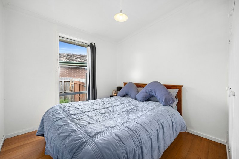 Photo - 10 Cheshire Street, Corio VIC 3214 - Image 4