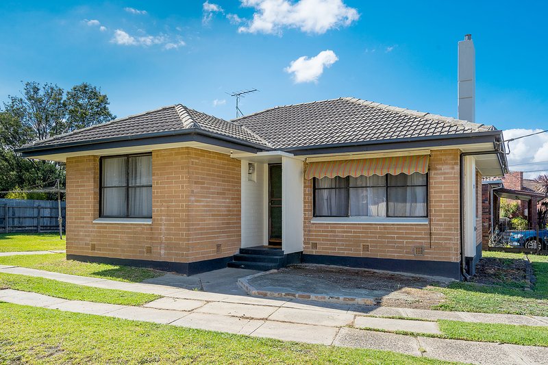 10 Chester Court, Fawkner VIC 3060