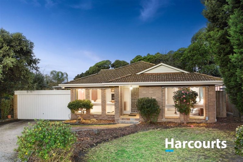 10 Chesterfield Court, Wantirna VIC 3152