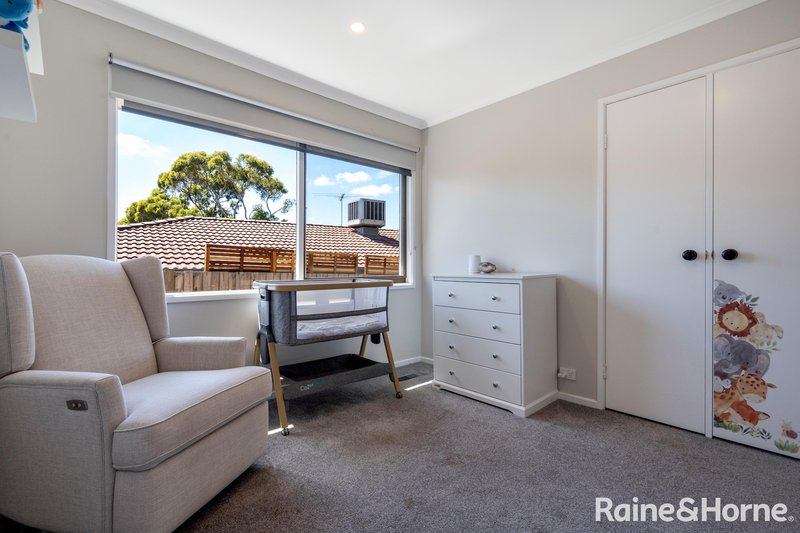 Photo - 10 Chicola Close, Sunbury VIC 3429 - Image 28