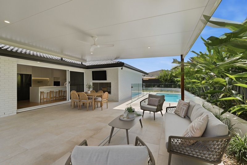 Photo - 10 Chine Place, Wurtulla QLD 4575 - Image 2
