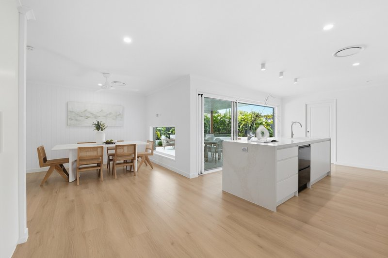 Photo - 10 Chine Place, Wurtulla QLD 4575 - Image 6