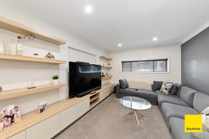 Photo - 10 Chinnery Close, Bungendore NSW 2621 - Image 12