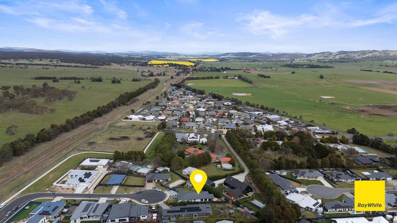 Photo - 10 Chinnery Close, Bungendore NSW 2621 - Image 21
