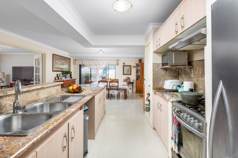 Photo - 10 Christison Way, Australind WA 6233 - Image 18
