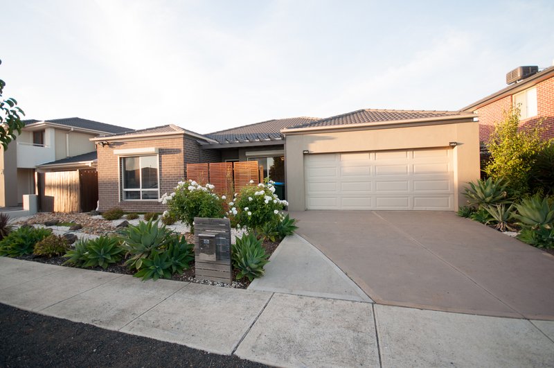 Photo - 10 Citation Street, Truganina VIC 3029 - Image 1