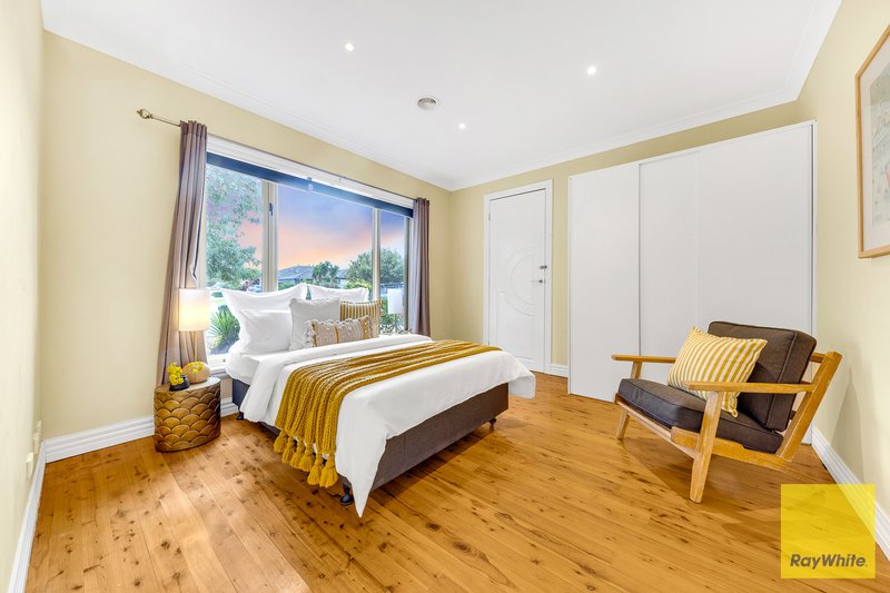 Photo - 10 Cityview Crescent, Tarneit VIC 3029 - Image 6