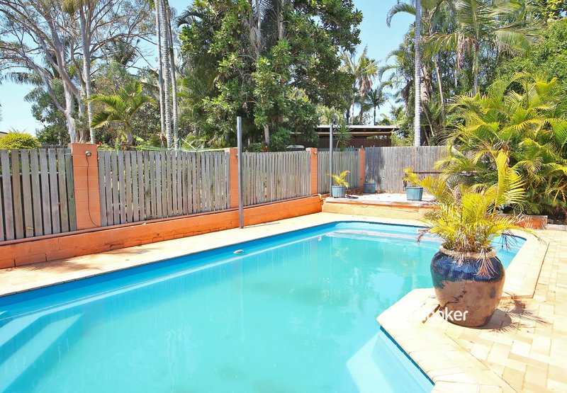 Photo - 10 Claragh Court, Kallangur QLD 4503 - Image 11