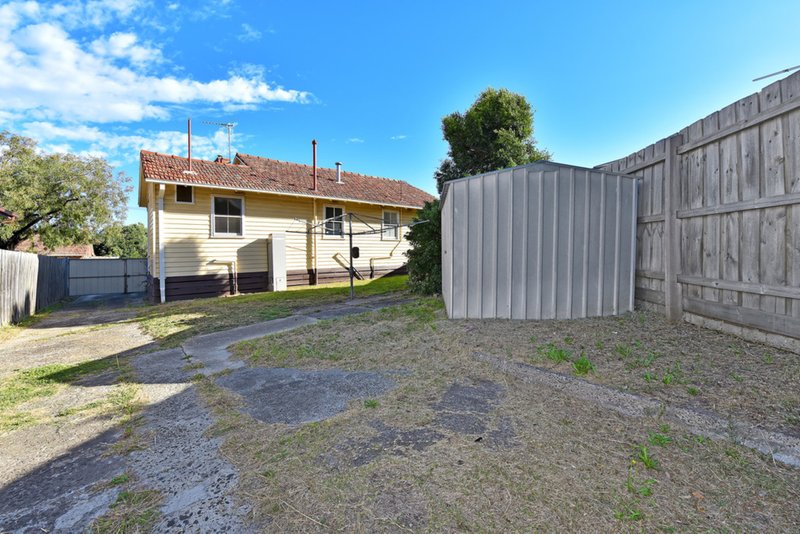 Photo - 10 Claremont Street, Coburg North VIC 3058 - Image 9