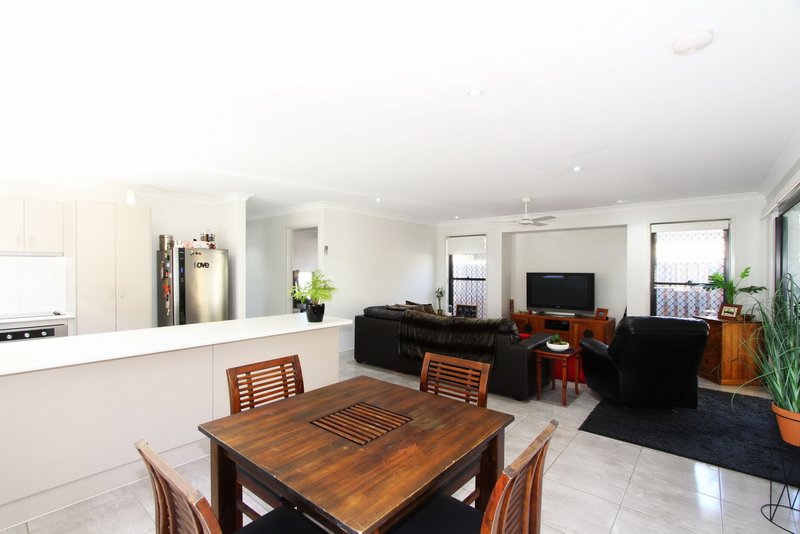 Photo - 10 Clarence Court, Maroochydore QLD 4558 - Image 10