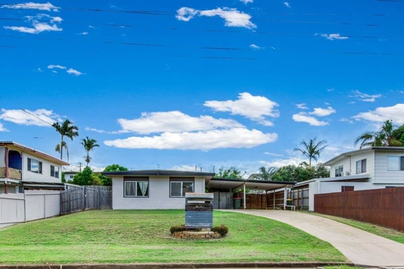 10 Clark Street, Clinton QLD 4680