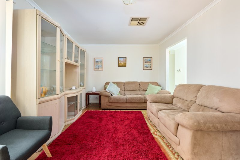 Photo - 10 Clendon Court, Carrum Downs VIC 3201 - Image 6