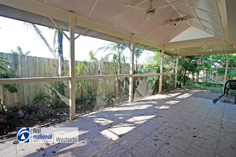 Photo - 10 Clifford Court, Goodna QLD 4300 - Image 5