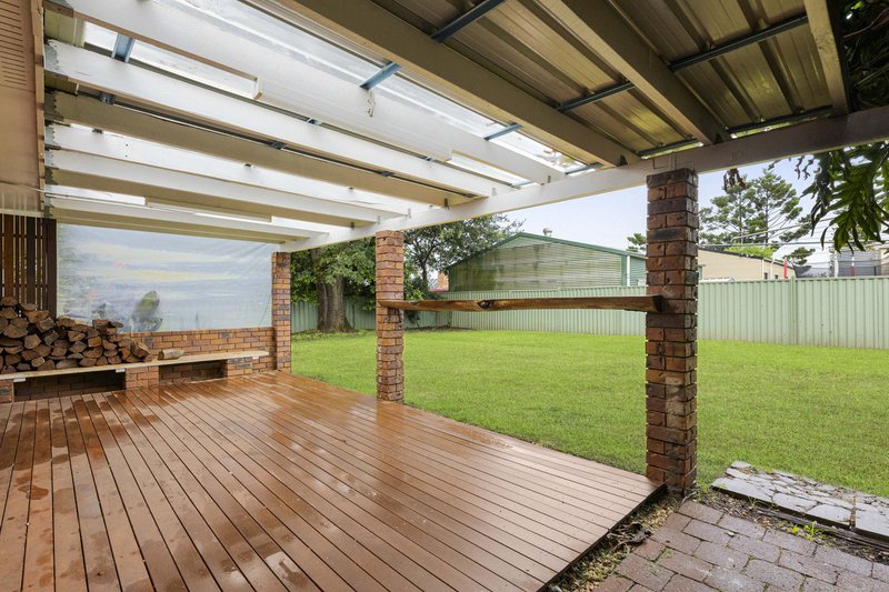 Photo - 10 Cloake Street, Rockville QLD 4350 - Image 4