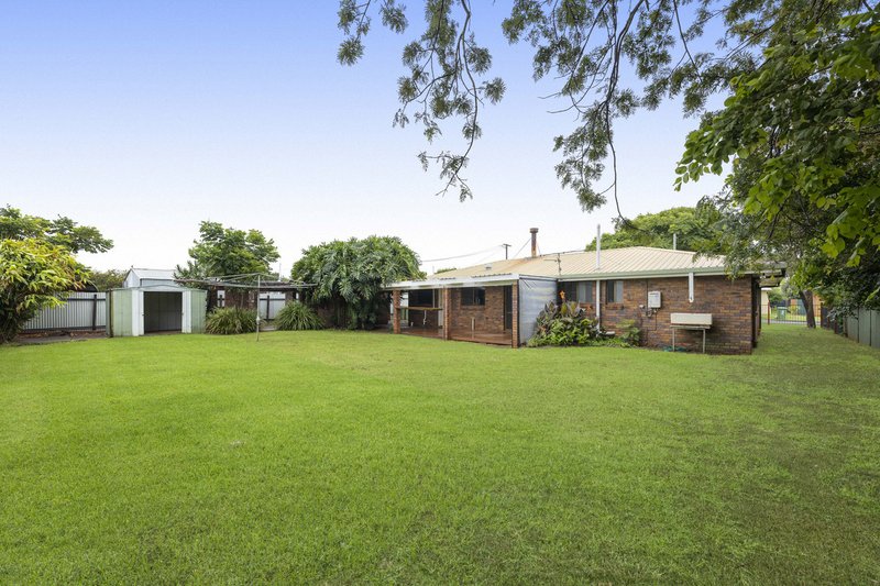 Photo - 10 Cloake Street, Rockville QLD 4350 - Image 10