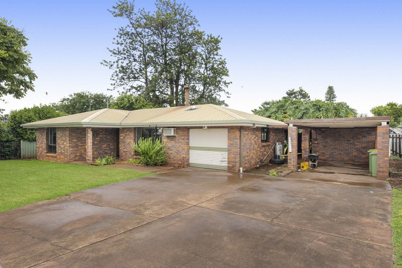 Photo - 10 Cloake Street, Rockville QLD 4350 - Image 11