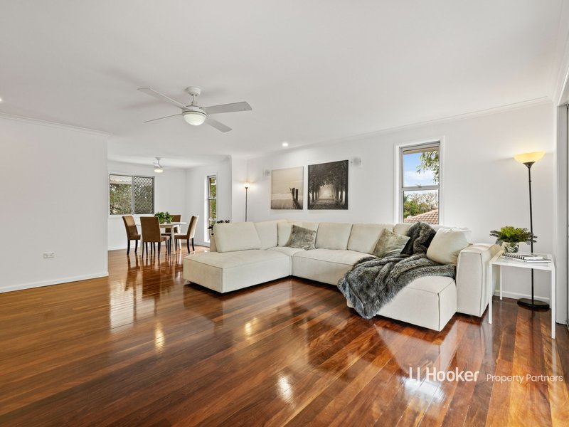 Photo - 10 Clovelly Street, Sunnybank Hills QLD 4109 - Image 3