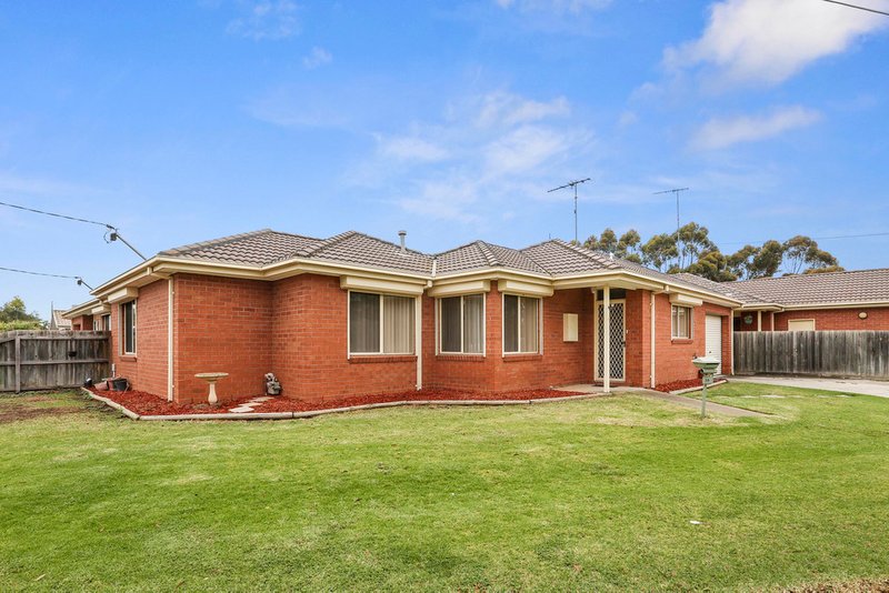 10 Clover Street, Lara VIC 3212