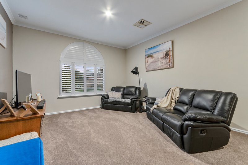 Photo - 10 Coatbridge Circuit, Kinross WA 6028 - Image 4