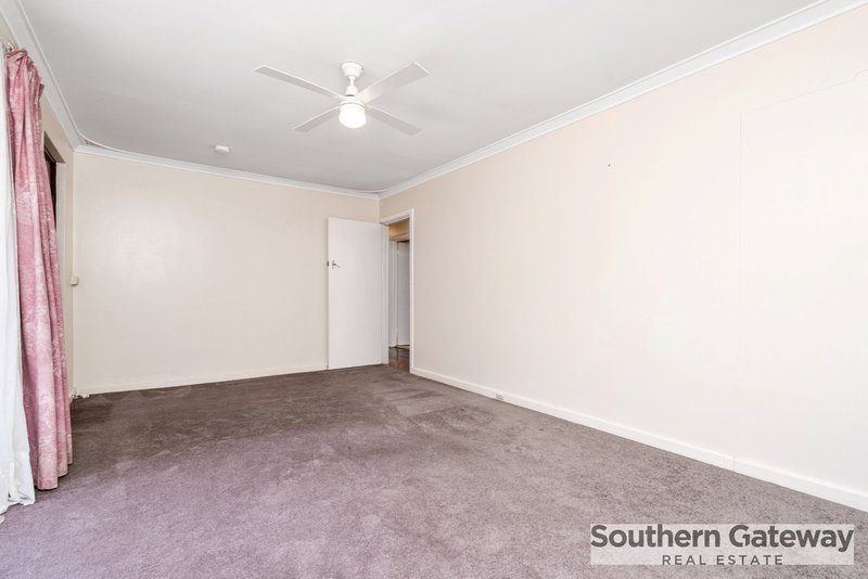 Photo - 10 Cockman Way, Orelia WA 6167 - Image 5