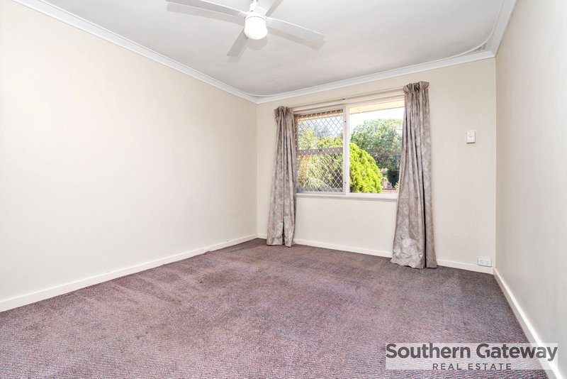 Photo - 10 Cockman Way, Orelia WA 6167 - Image 7