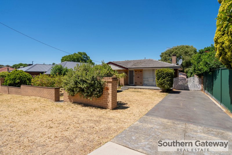 Photo - 10 Cockman Way, Orelia WA 6167 - Image 24