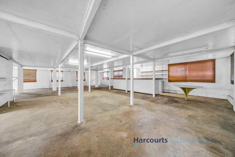 Photo - 10 Colburn Avenue, Victoria Point QLD 4165 - Image 8