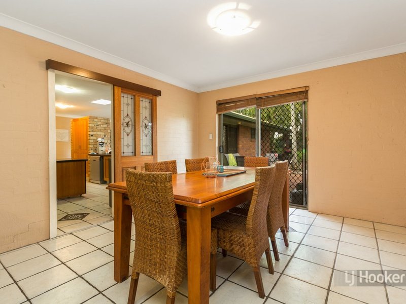 Photo - 10 Conifer Street, Daisy Hill QLD 4127 - Image 2