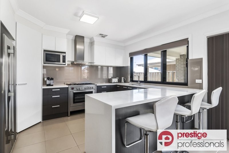 Photo - 10 Conlon Avenue, Moorebank NSW 2170 - Image 3