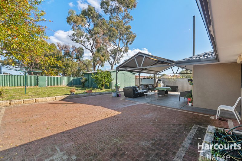 Photo - 10 Connell Way, Girrawheen WA 6064 - Image 21