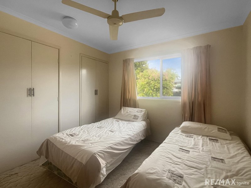 Photo - 10 Cookaba Street, Riverhills QLD 4074 - Image 10