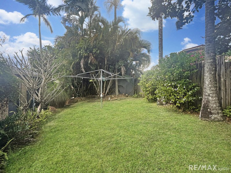 Photo - 10 Cookaba Street, Riverhills QLD 4074 - Image 11