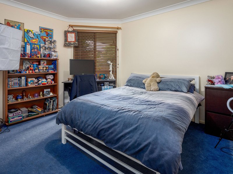 Photo - 10 Coolgardie Court, Arana Hills QLD 4054 - Image 10